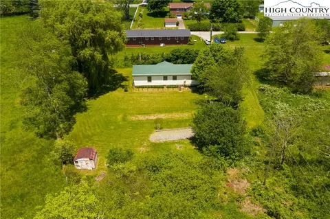 223 Meadowbrook Ln, Deep Gap, NC 28618 photo 30