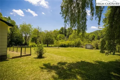 223 Meadowbrook Ln, Deep Gap, NC 28618 photo 23