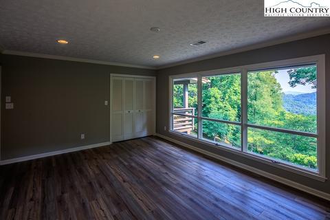 2039 Hickory, Boone, NC 28607 photo 11