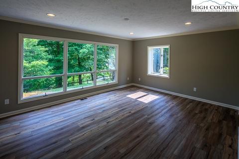 2039 Hickory, Boone, NC 28607 photo 22