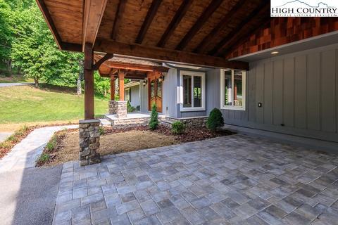 2039 Hickory, Boone, NC 28607 photo 34