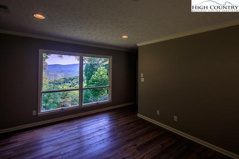 2039 Hickory, Boone, NC 28607 photo 15