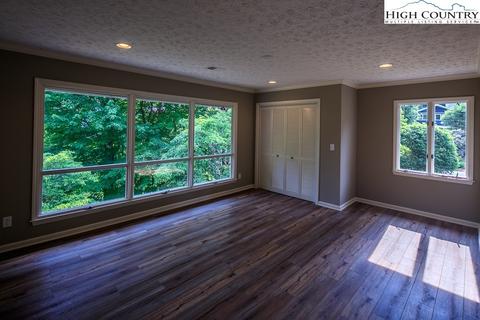 2039 Hickory, Boone, NC 28607 photo 12