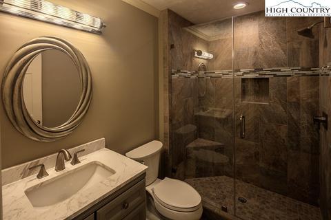 2039 Hickory, Boone, NC 28607 photo 16