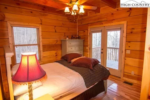 125 Herndon, Boone, NC 28607 photo 30