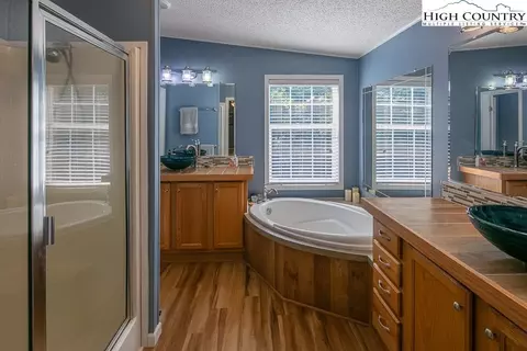 314 Bear Creek Ln, Deep Gap, NC 28618 photo 16