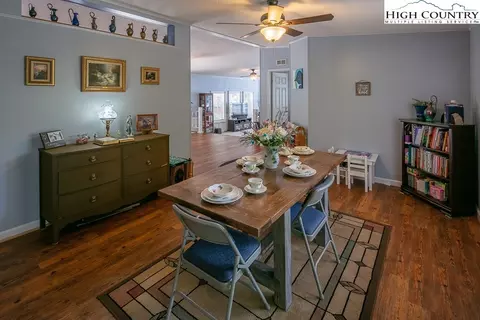 314 Bear Creek Ln, Deep Gap, NC 28618 photo 9