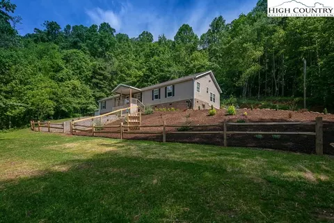 314 Bear Creek Ln, Deep Gap, NC 28618 photo 1