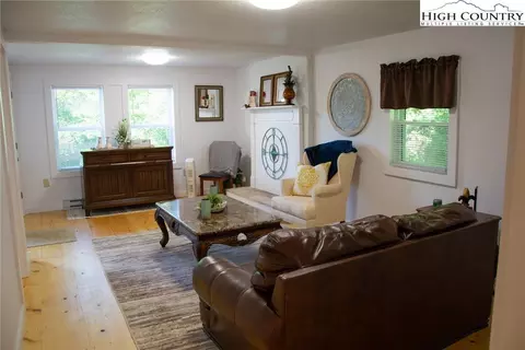 215 Holman Rd, Todd, NC 28684 photo 8