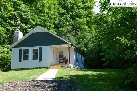 215 Holman Rd, Todd, NC 28684 photo 2