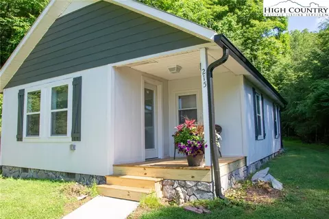 215 Holman Rd, Todd, NC 28684 photo 1