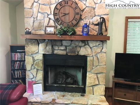 113 Sugar Maple Rd, Beech Mountain, NC 28604 photo 11