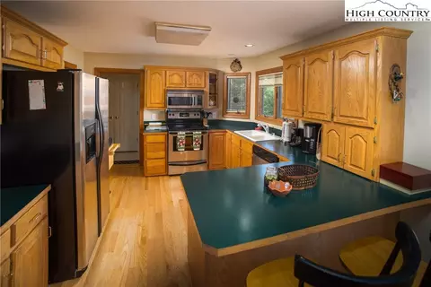 444 Eagle Dr, Boone, NC 28607 photo 7