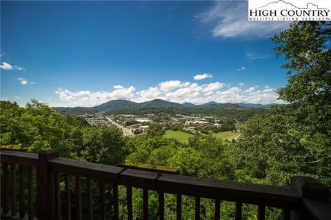 444 Eagle Dr, Boone, NC 28607 photo 2
