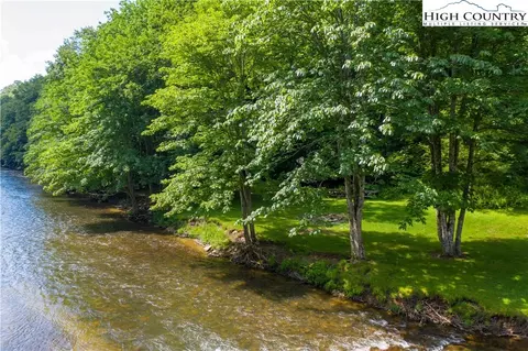 1060 White Pine Dr, Ennice, NC 28623 photo 18