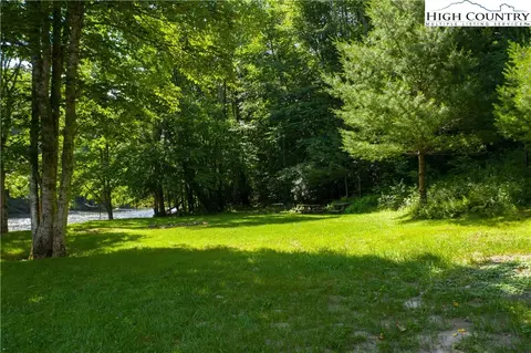 1060 White Pine Dr, Ennice, NC 28623 photo 22