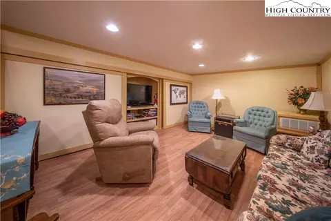 120 Crest Dr, Boone, NC 28607 photo 13