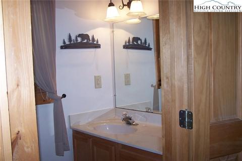 170 Frog Hollar Rd, Deep Gap, NC 28618 photo 17
