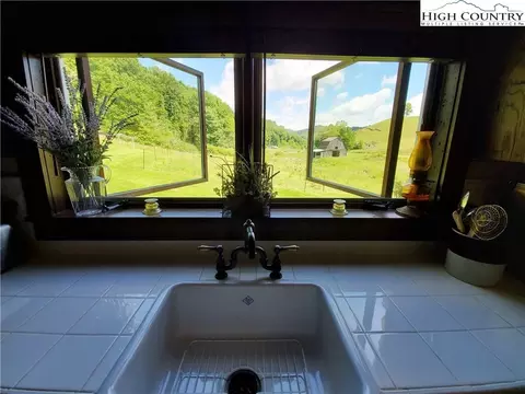 854 W Peak Rd, Creston, NC 28615 photo 27