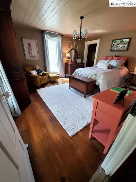 854 W Peak Rd, Creston, NC 28615 photo 33