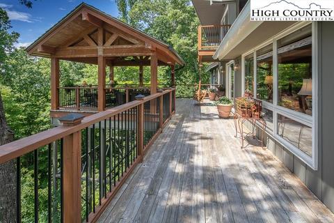 200 Cedar, Boone, NC 28607 photo 15