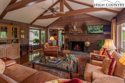 200 Cedar, Boone, NC 28607 photo 9