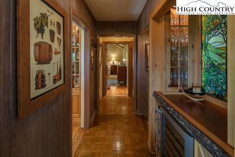 200 Cedar, Boone, NC 28607 photo 27