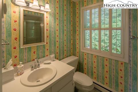 200 Cedar, Boone, NC 28607 photo 37