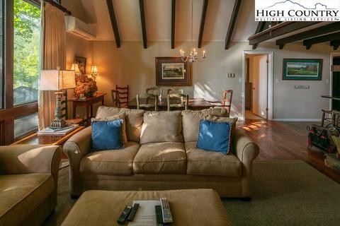 176 Cedar, Boone, NC 28607 photo 7