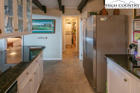 176 Cedar, Boone, NC 28607 photo 16