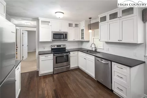 113 Keystone Dr, Boone, NC 28607 photo 5
