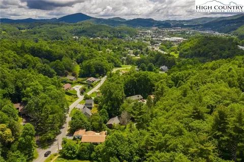 113 Keystone Dr, Boone, NC 28607 photo 23