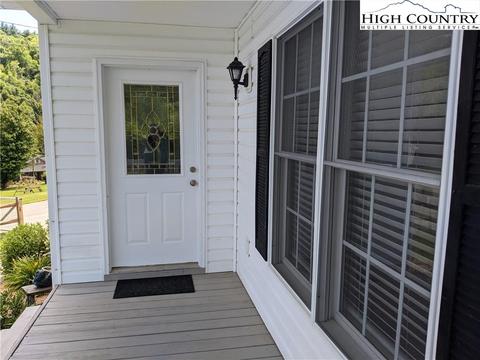 131 Access Rd, Deep Gap, NC 28618 photo 5