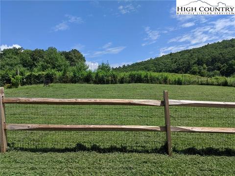 131 Access Rd, Deep Gap, NC 28618 photo 3