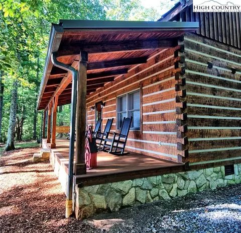 800 Lump Rd, Purlear, NC 28665 photo 15