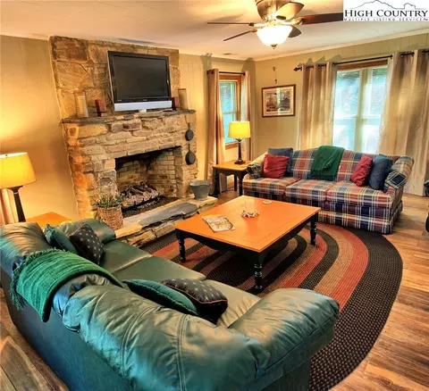 800 Lump Rd, Purlear, NC 28665 photo 30