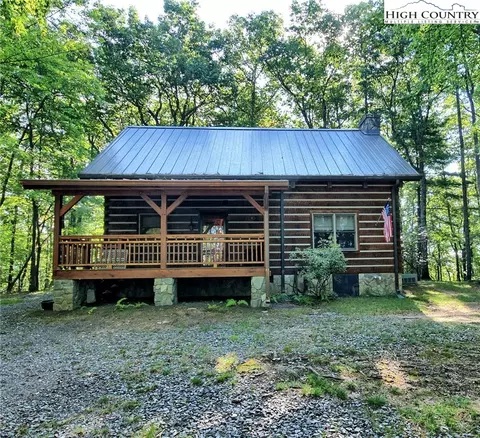 800 Lump Rd, Purlear, NC 28665 photo 24