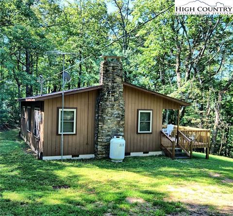 800 Lump Rd, Purlear, NC 28665 photo 25