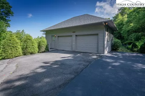 551 Algonquin Dr, Boone, NC 28607 photo 28