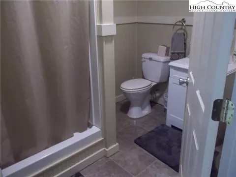 71 Spring Ln, Sparta, NC 28675 photo 11