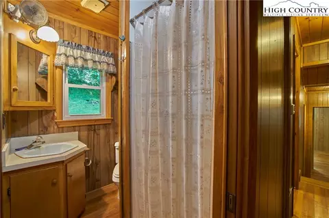 355 Paris Rd, Boone, NC 28607 photo 14