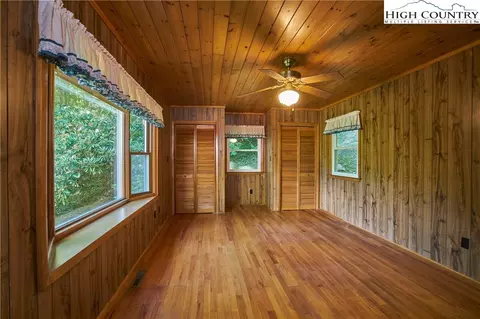 355 Paris Rd, Boone, NC 28607 photo 12