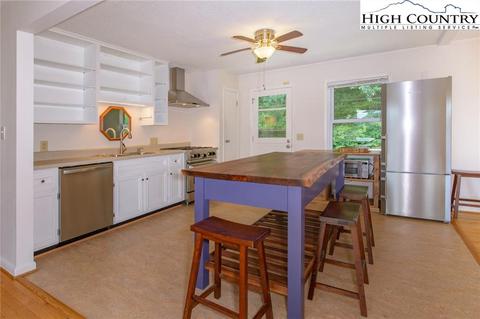 610 Pinnacle Dr, Boone, NC 28607 photo 6