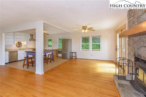 610 Pinnacle Dr, Boone, NC 28607 photo 8