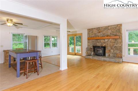 610 Pinnacle Dr, Boone, NC 28607 photo 7