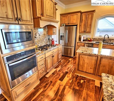 305 Elk Summit Dr, Todd, NC 28684 photo 11