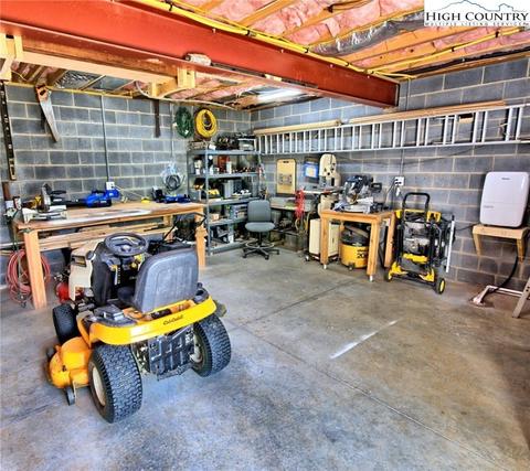 305 Elk Summit Dr, Todd, NC 28684 photo 39