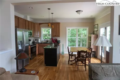 464 Great Sky Dr, Todd, NC 28684 photo 9