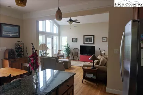 464 Great Sky Dr, Todd, NC 28684 photo 12
