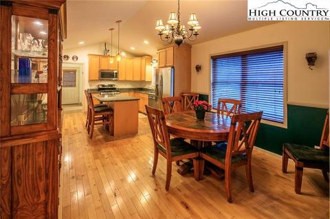 245 Hawk Ridge Rd, Deep Gap, NC 28618 photo 15